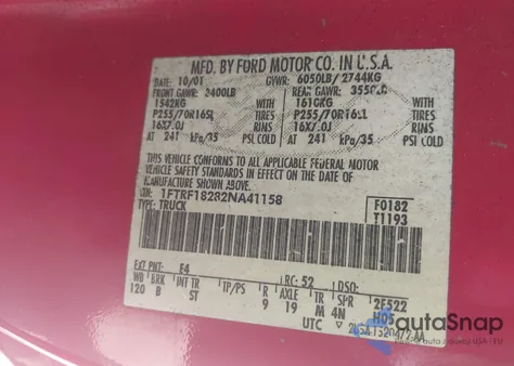 2002 Ford F-150 Xl/Xlt z USA, uszkodzony, nr VIN 1FTRF18282NA41158